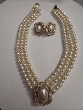 Vintage 3 Strand Faux Pearl Choker Clasp Necklace & Pierced Stud Earring Set